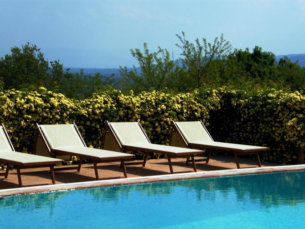 Agriturismo Il Vecchio Mandorlo Perugia Bagian luar foto