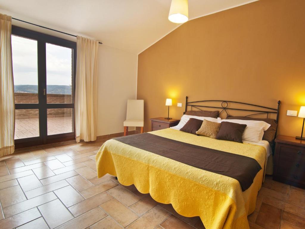 Agriturismo Il Vecchio Mandorlo Perugia Bagian luar foto
