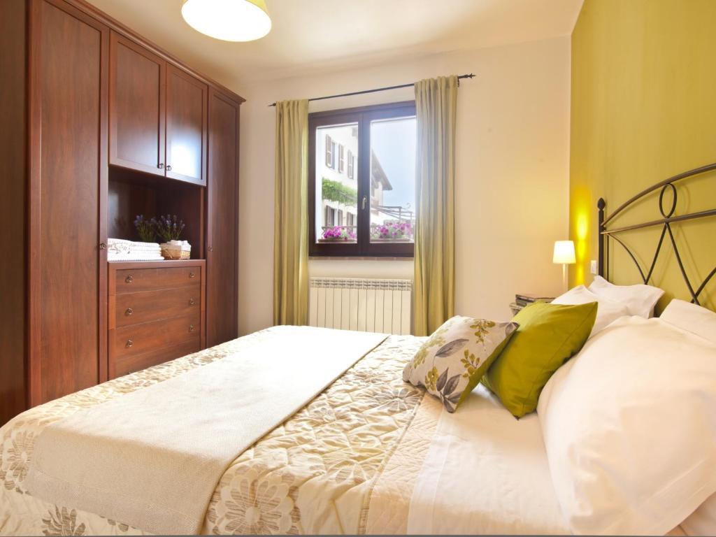Agriturismo Il Vecchio Mandorlo Perugia Bagian luar foto
